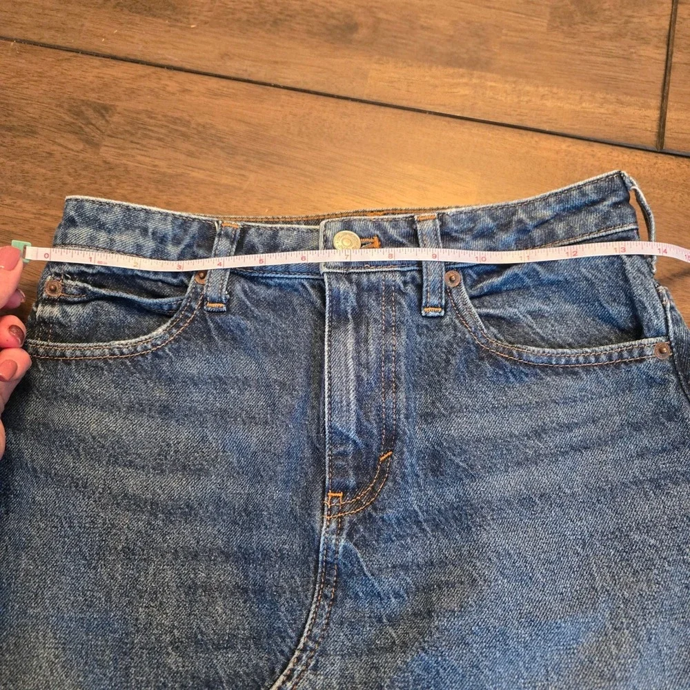 We The Free Free People Denim Mini Skirt Raw Fringe Hem Blue Size 25 High Waist - Picture 8 of 8